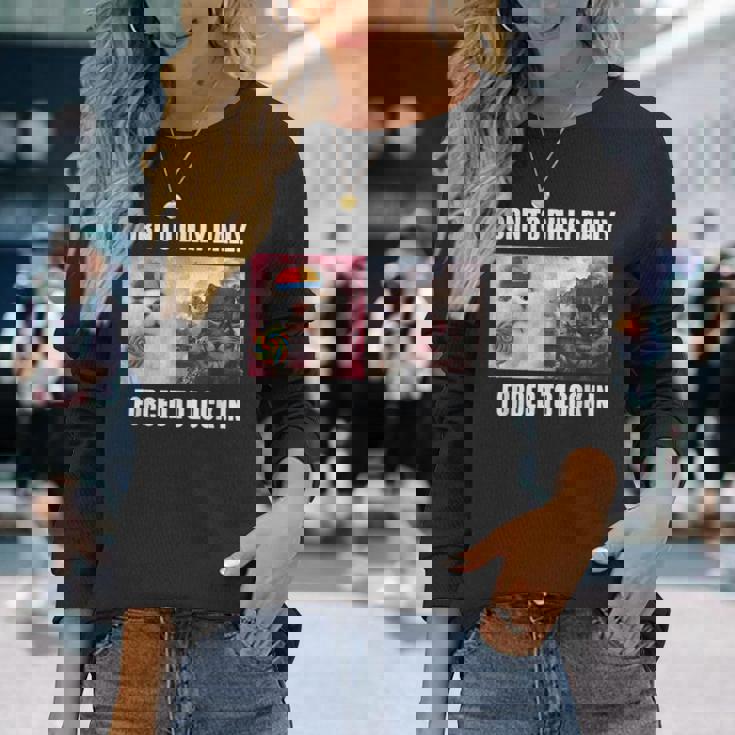 Born To Dilly Dally 強制的にロックインキャット ミーム 長袖Tシャツ 彼女への贈り物