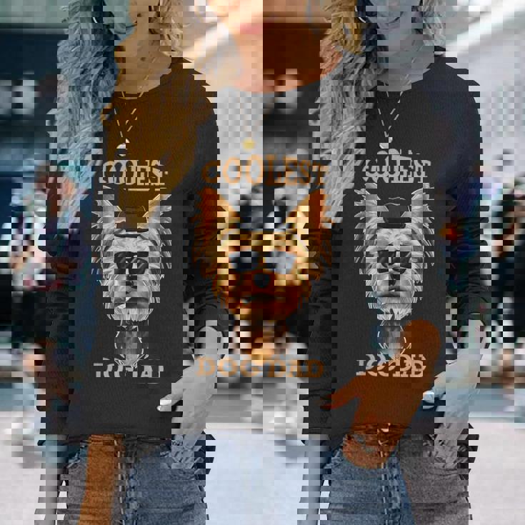 Coolest Dog Dad I Yorkshire Terrier パパ I ヨークシャー・テリア 長袖Tシャツ 彼女への贈り物