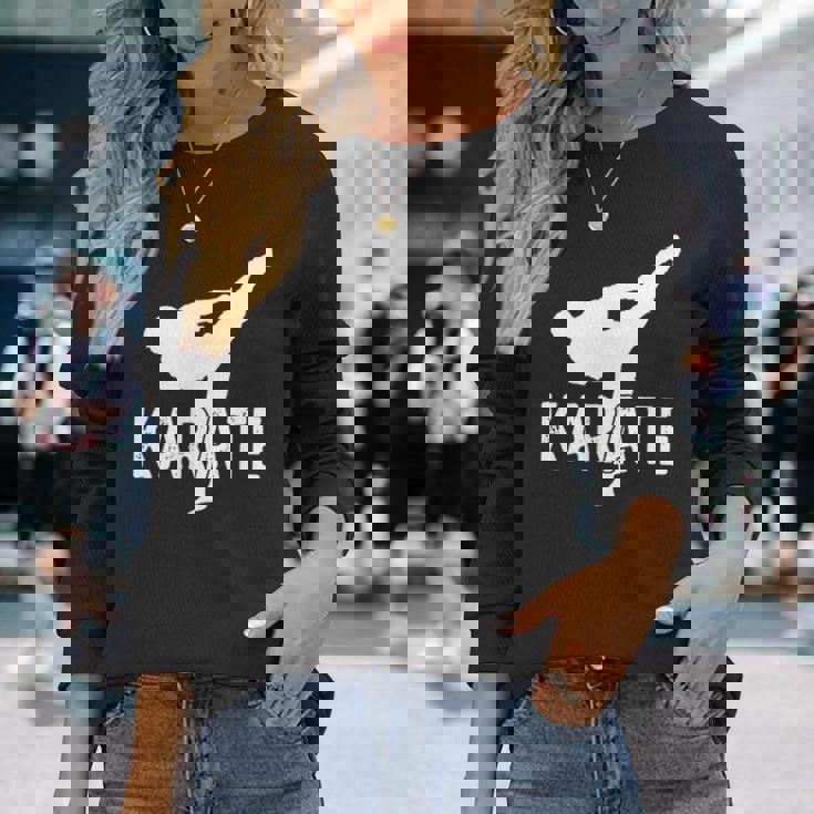 Karate Kick 空手キック松濤館、剛柔和道上地糸東極真流 長袖Tシャツ 彼女への贈り物