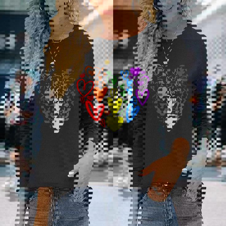 Lgbtq レインボーフラッグハート Lgbtqia バレンタインデー プライドムーン 長袖Tシャツ 彼女への贈り物