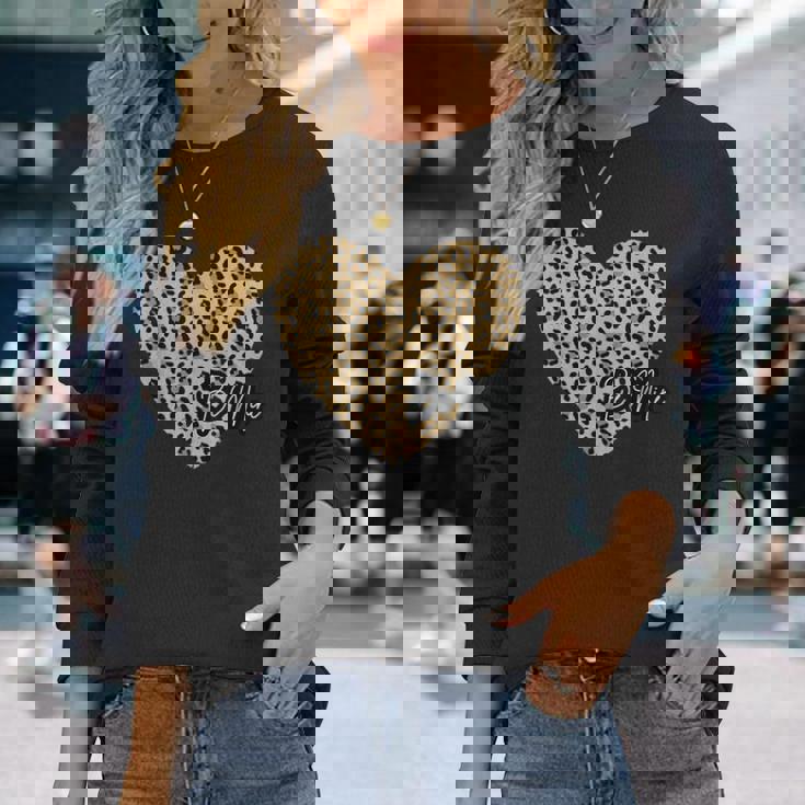 Be Mine ヒョウ柄 ハート 長袖Tシャツ 彼女への贈り物