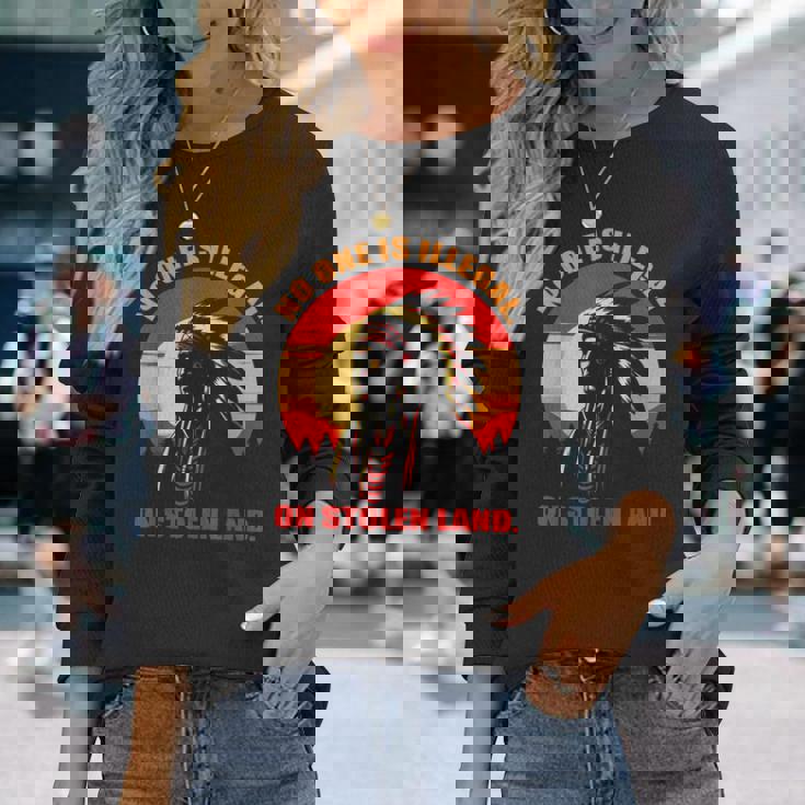 No One Is Illega、Ontolen Land、 長袖Tシャツ 彼女への贈り物