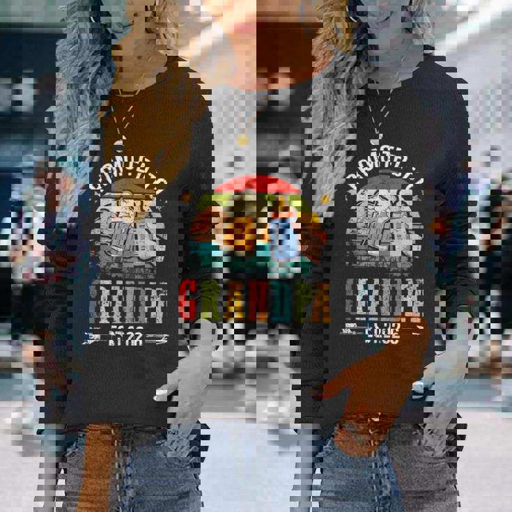 メンズ Promoted To Grandpa Est 2026 Dad To Be 長袖Tシャツ 彼女への贈り物