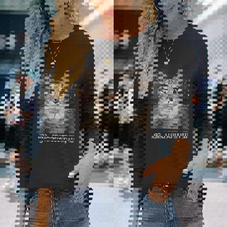 Rage Is Consuming Me 愚かな凝視猫ミーム 長袖Tシャツ 彼女への贈り物