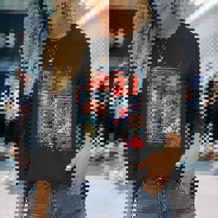 Redpider Lily の 曼珠沙華 で 日本のヴィンテージ の 美的スタイルのコラージュ 長袖Tシャツ 彼女への贈り物