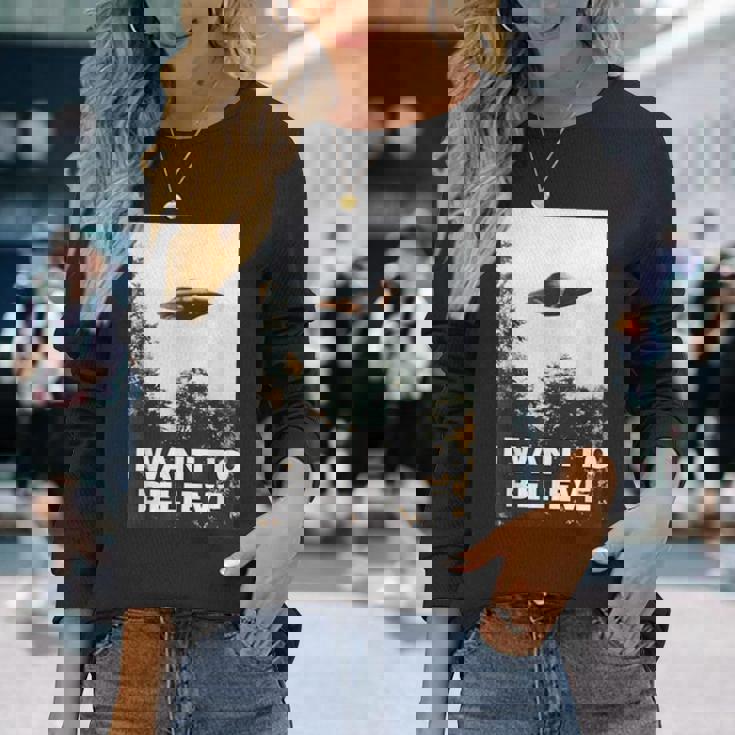 Ufoシャツ I Want To Believe Alien Ufotシャツ 長袖Tシャツ 彼女への贈り物