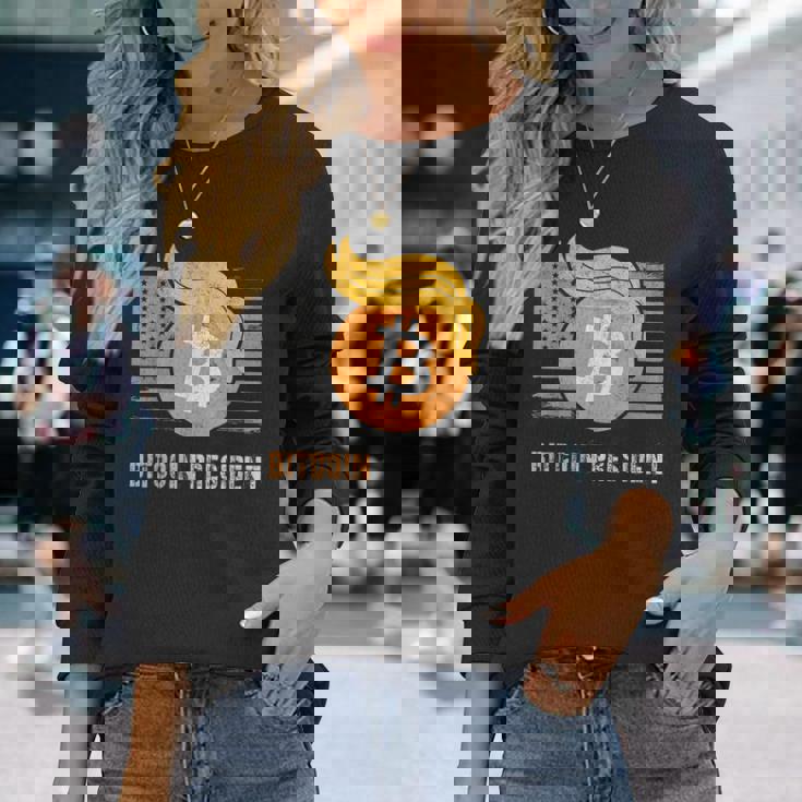 ありがとうトランプアメリカ ビットコインプレジデント就任式ジョーク 長袖Tシャツ 彼女への贈り物