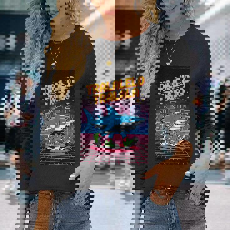 おもしろイタリアンゲーマー ミーム トララレロ トラララ 8ビット シャーク キッズ 長袖Tシャツ 彼女への贈り物