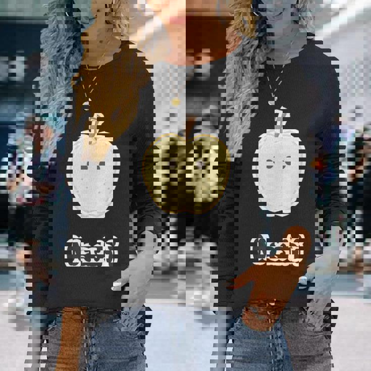 なし 梨 Nashi【変なtシャツ屋さん】秋 果物 ゆるくて かわいい 面白い イラスト 長袖Tシャツ 彼女への贈り物