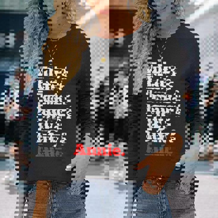 アニーの孤児たち 長袖Tシャツ 彼女への贈り物