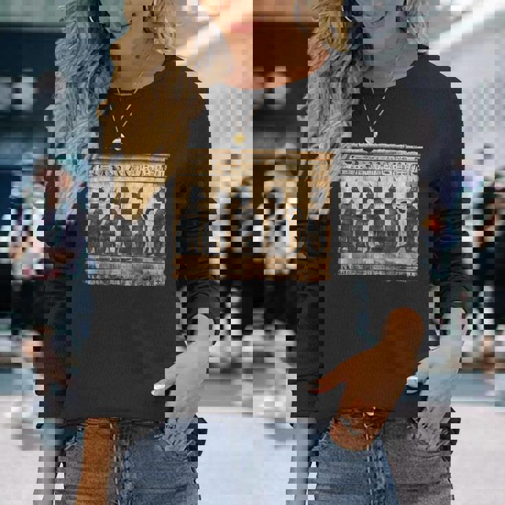 アヌビス 子猫 パピルス スクロール ピラミッド エジプトアート 猫 長袖Tシャツ 彼女への贈り物