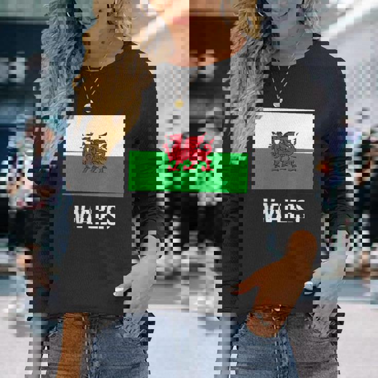 ウェールズのウェールズの旗 長袖Tシャツ 彼女への贈り物