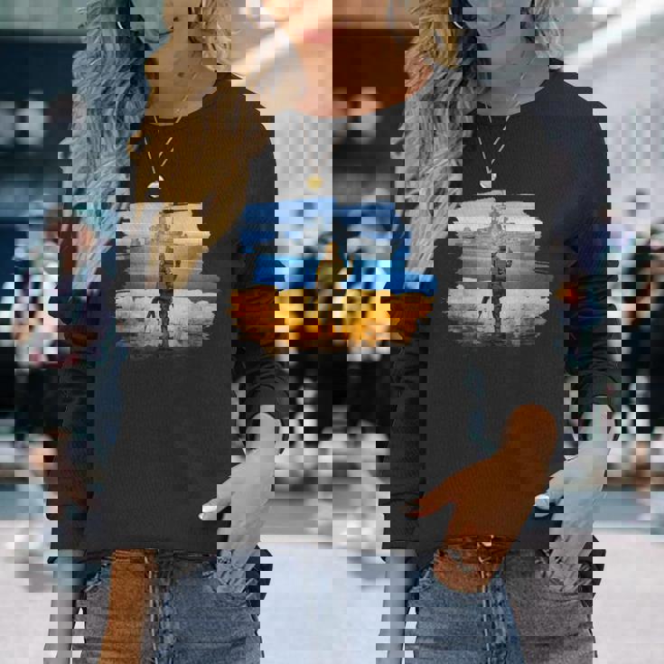 ウクライナ 切手 ウクライナ 切手 旗 ウクライナ プライド 長袖Tシャツ 彼女への贈り物