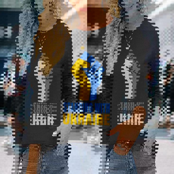 ウクライナを支援 ウクライナと共に立つ 長袖Tシャツ 彼女への贈り物