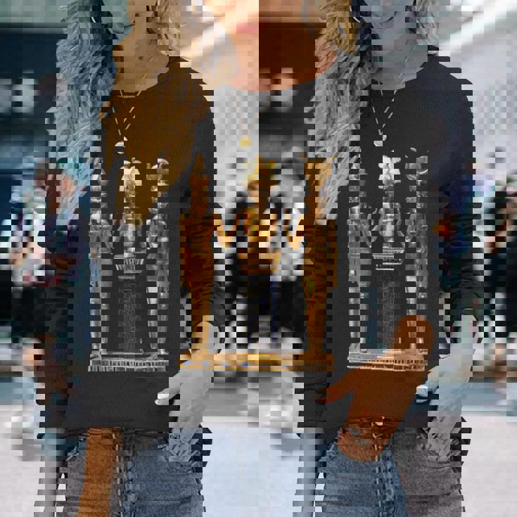 エジプト トリニティ ゴールデンホルス オシリスとイシスの像 長袖Tシャツ 彼女への贈り物