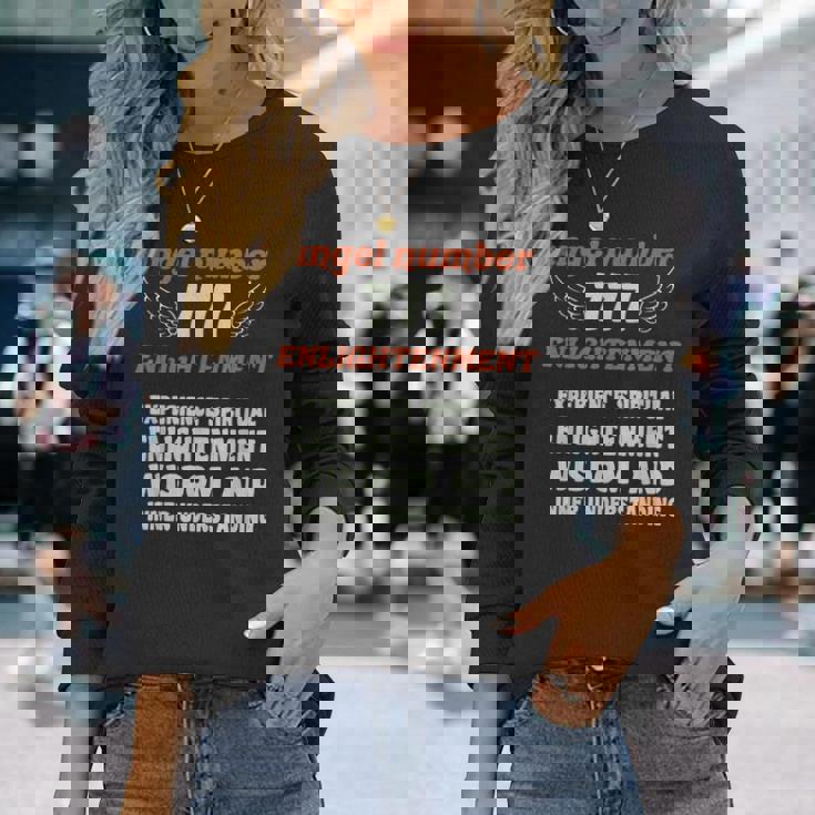 エンジェルナンバー777エンライトメント数秘術パーソナルナンバー777 長袖Tシャツ 彼女への贈り物