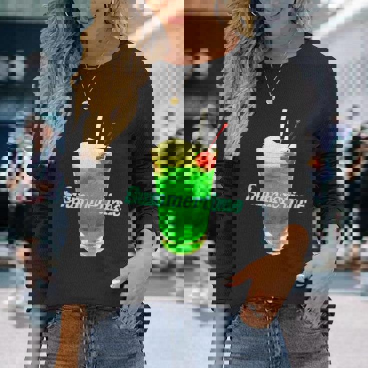 クリームソーダ・夏【 サマータイム 】メロンソーダ 緑 リゾート・夏 大好き 昭和 レトロ 長袖Tシャツ 彼女への贈り物