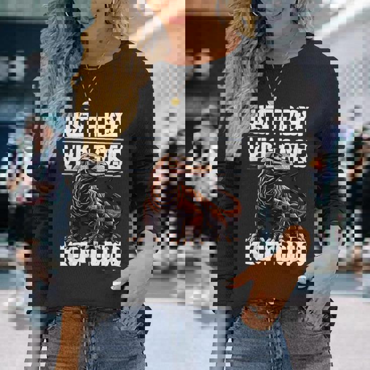 コモドドラゴンを愛するただの少年 男の子 キッズ 長袖Tシャツ 彼女への贈り物