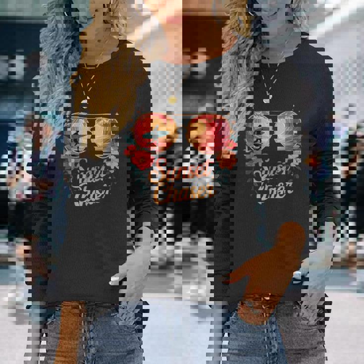 サンセット チェイサー サーフィン トロピカル バイブ 長袖Tシャツ 彼女への贈り物