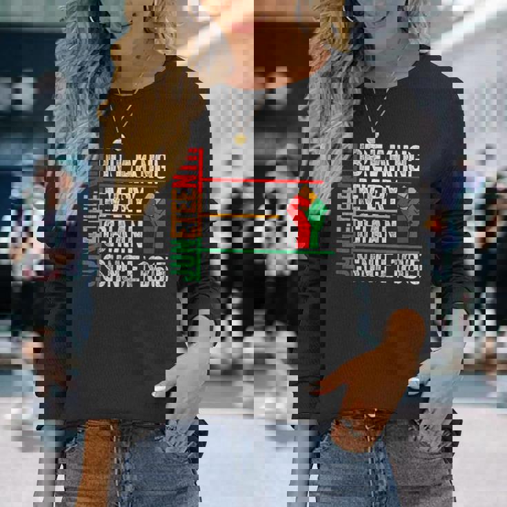 ジューンティーンスは1865年以来すべてのチェーンを断ち切りました 長袖Tシャツ 彼女への贈り物