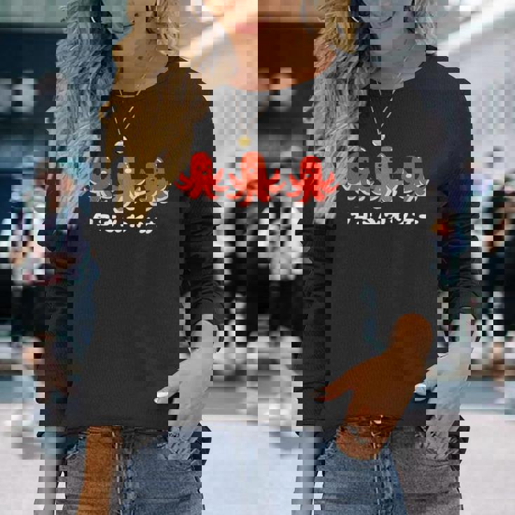 タコさんウインナー たこさん ウインナー 食べ物 イラスト かわいい おもしろ 長袖Tシャツ 彼女への贈り物