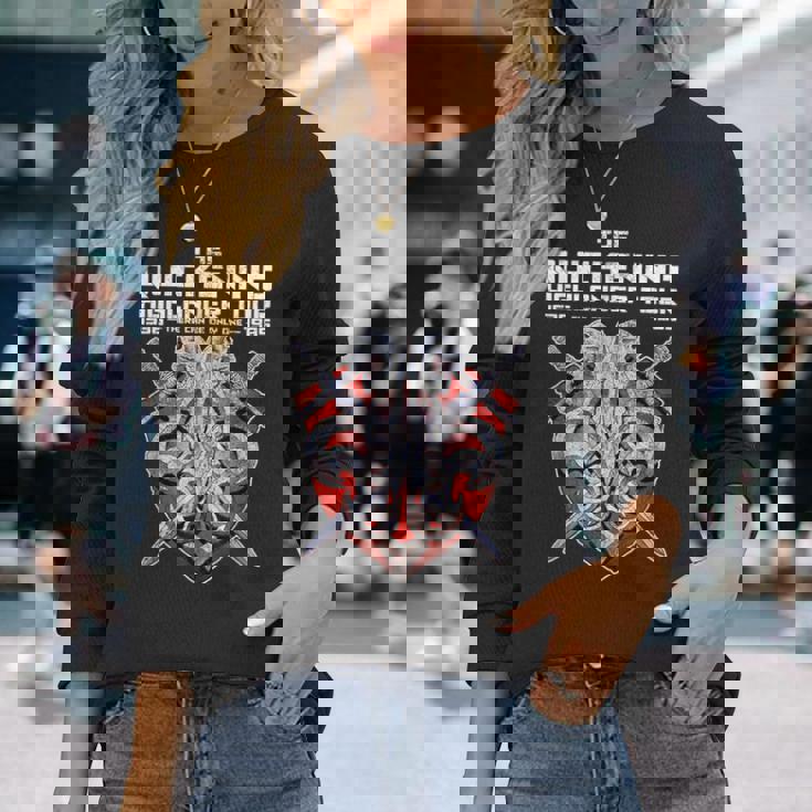 ハイランダーは一人しかいない 長袖Tシャツ 彼女への贈り物