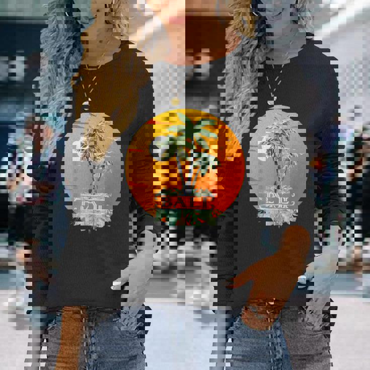 バリ島 熱帯雨林 ジャングル ハイキング ウブド ヌサペニダ ギフト お土産 島 インドネシア 夕日 休暇 ギリ諸島 長袖Tシャツ 彼女への贈り物