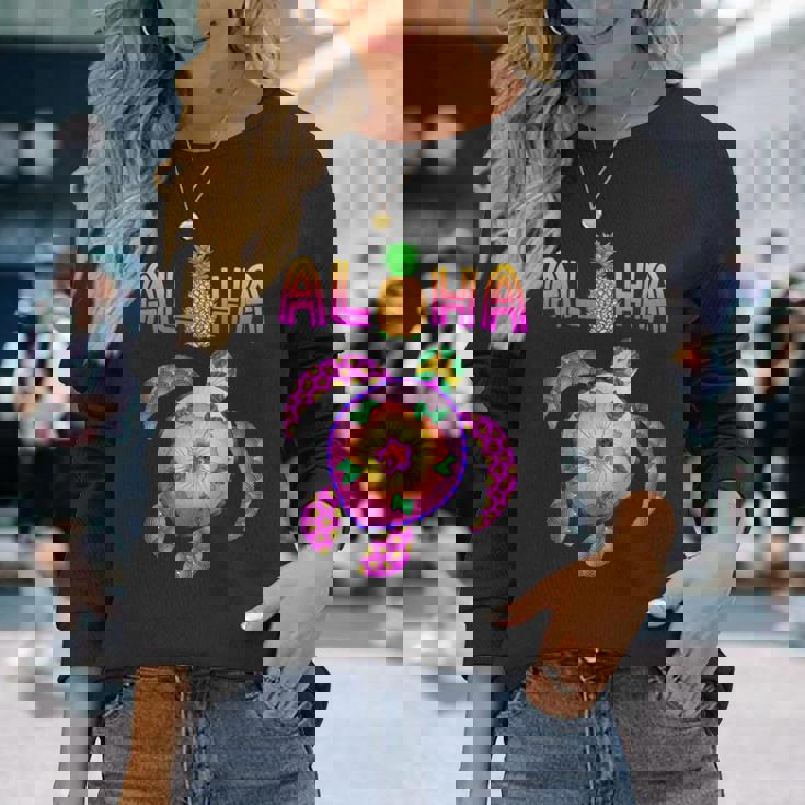 ホヌウミガメ アロハ ハワイ諸島 バケーション 長袖Tシャツ 彼女への贈り物