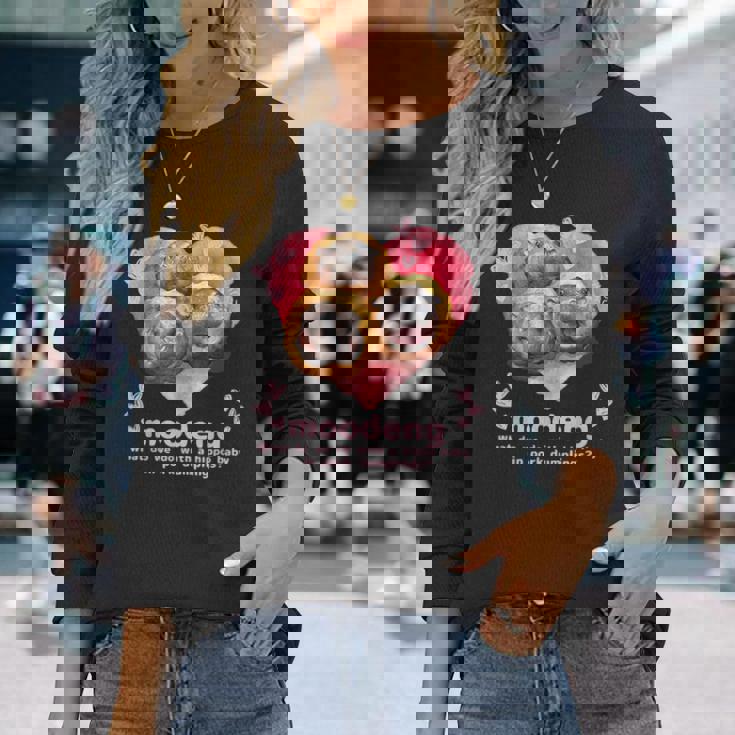 ムーデン君が 豚肉団子 になっちゃった！可愛いカバの赤ちゃん 長袖Tシャツ 彼女への贈り物