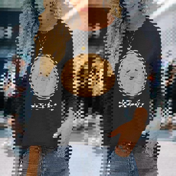 メロンパン 菓子パン パン かわいい 顔 八の字眉 笑い おもしろ キャラクターキャラクター メロンパン好き 長袖Tシャツ 彼女への贈り物