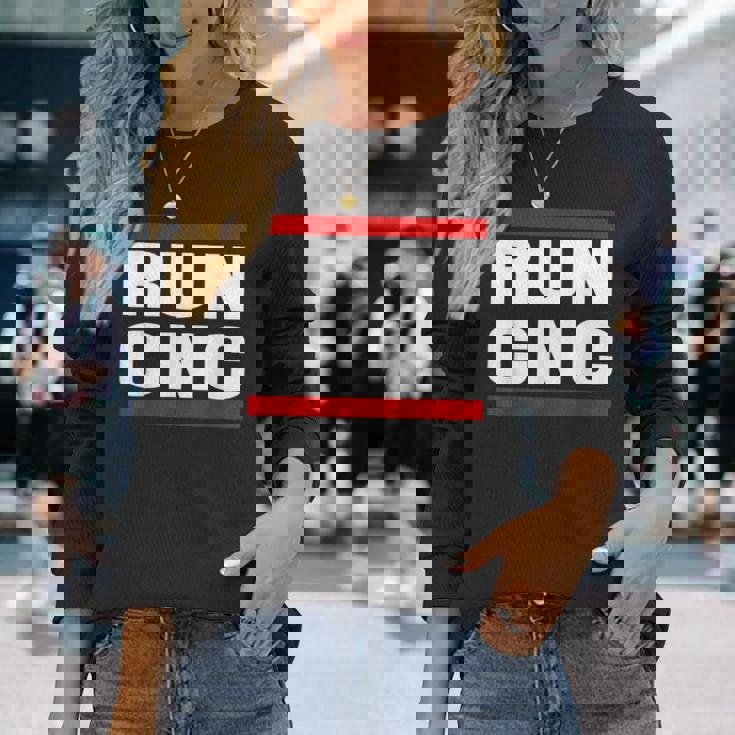 ラン Cnc マシニング メカニック Cnc フライスカッター プログラマー 長袖Tシャツ 彼女への贈り物