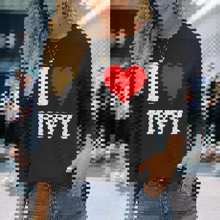 レッドハート アイビーが大好き 長袖Tシャツ 彼女への贈り物