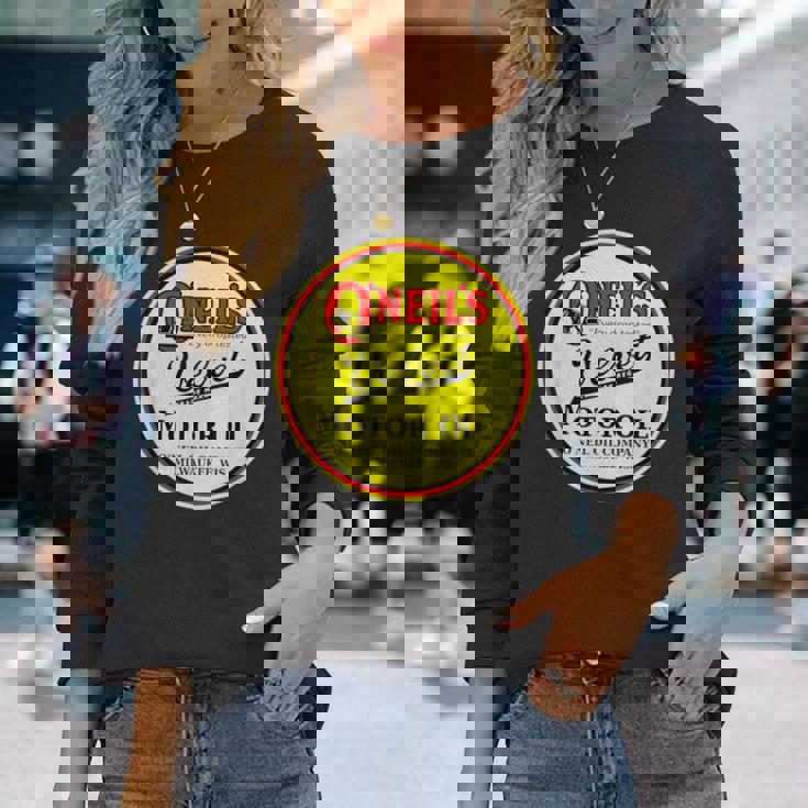 レトロ ヴィンテージ ガソリンスタンド オニールズ モーターオイル 車 バイク ガレージ 長袖Tシャツ 彼女への贈り物