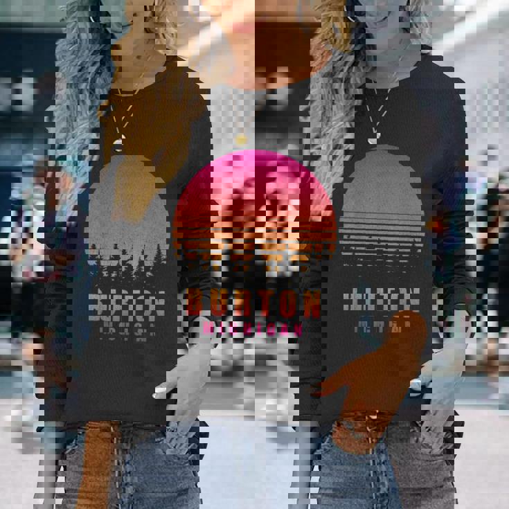 ヴィンテージ Burton Michigan Mi レトロ 70年代 80年代 グラフィック お土産 長袖Tシャツ 彼女への贈り物