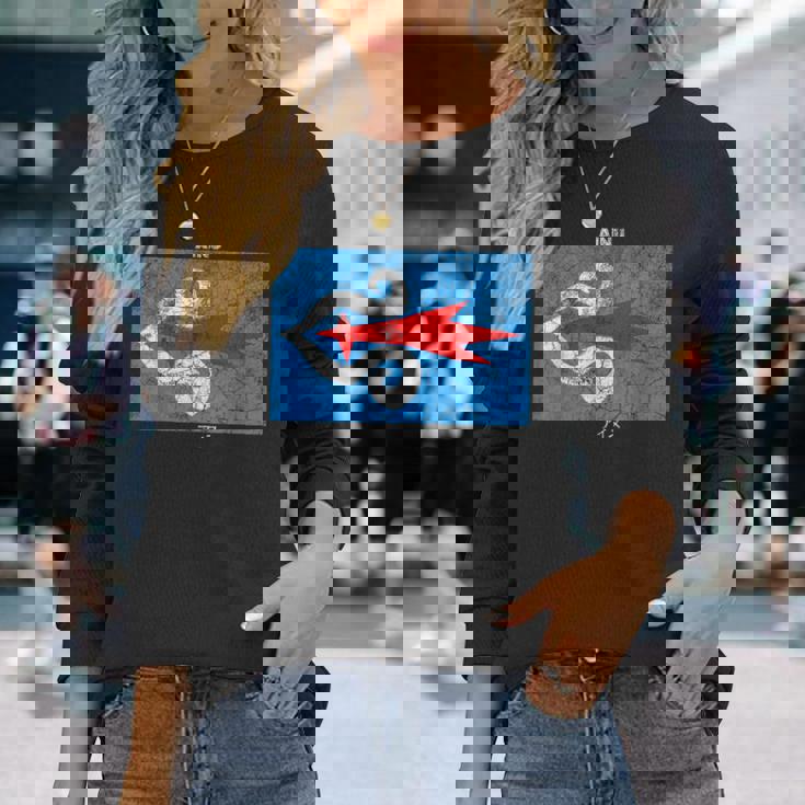 ヴィンテージアイヌ国旗。 長袖Tシャツ 彼女への贈り物