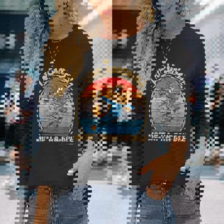 ヴィンテージ馬 I Love Handball More Than People 長袖Tシャツ 彼女への贈り物