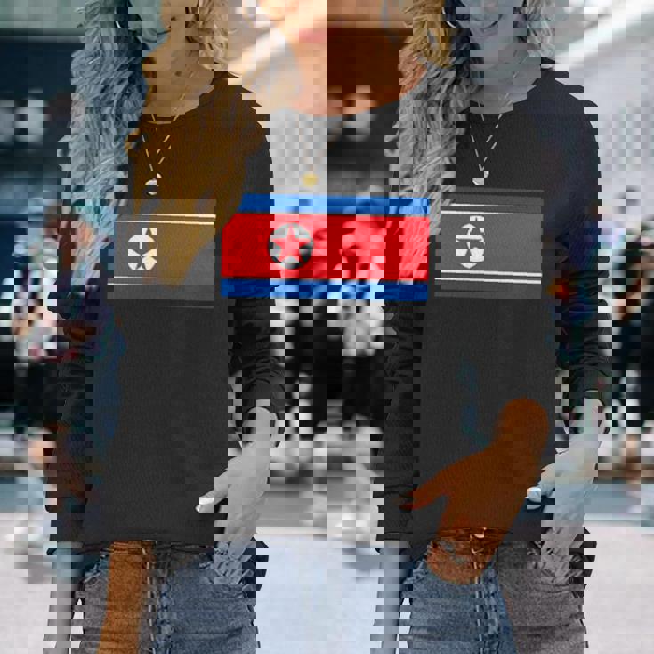北朝鮮旗北朝鮮ピョンヤン。 長袖Tシャツ 彼女への贈り物