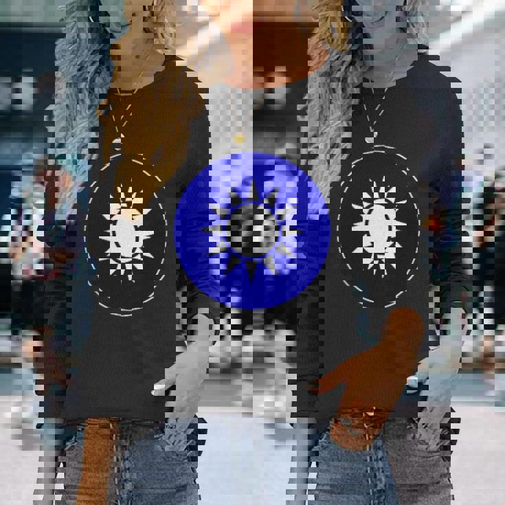 台湾空軍 ラウンドデル 旗 台湾武装部隊 長袖Tシャツ 彼女への贈り物