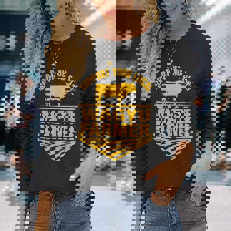 地元和牛農家を応援 牛和牛牧場。 長袖Tシャツ 彼女への贈り物