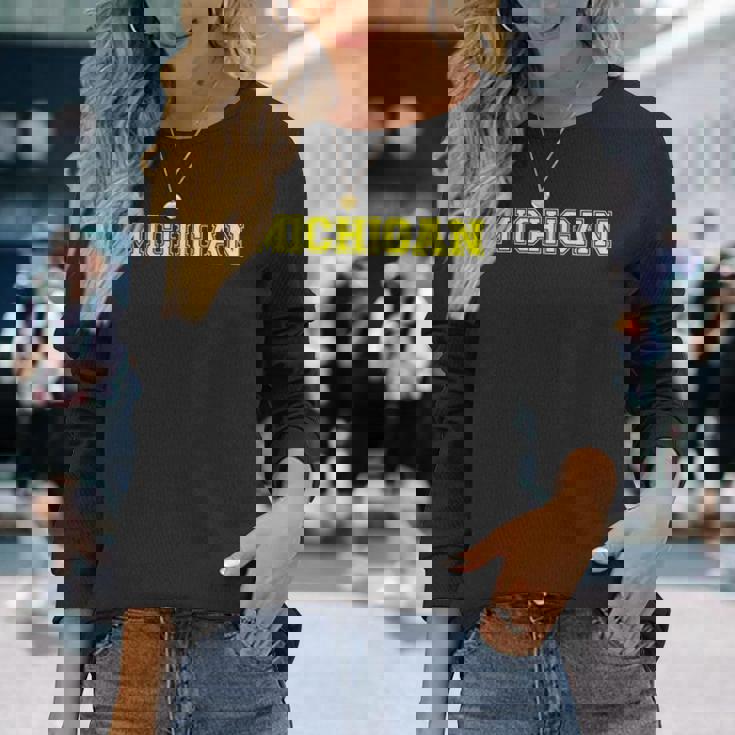 大学スタイル ミシガン スポーツギフト 長袖Tシャツ 彼女への贈り物