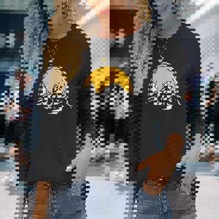 山の日 長袖Tシャツ 彼女への贈り物