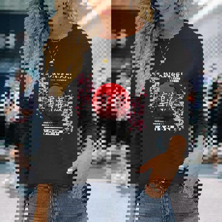 日本の都市の桜桜の花、川崎 長袖Tシャツ 彼女への贈り物