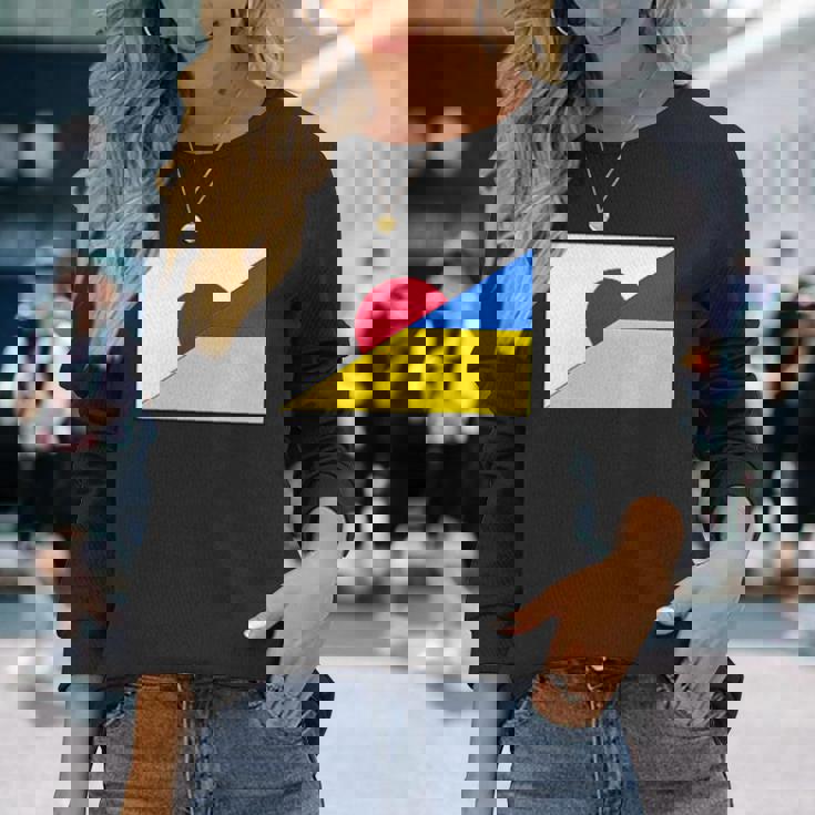 日本ウクライナ国旗日本語ウクライナサポートスタンド付き 長袖Tシャツ 彼女への贈り物