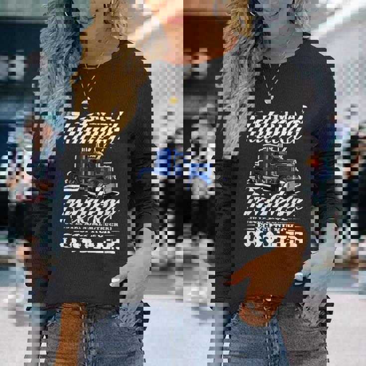 メンズ 普通のトラッカービッグリグトラックドライバーのようなタトゥーの入ったトラッカー 長袖Tシャツ 彼女への贈り物