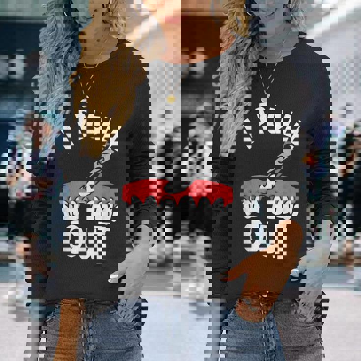 歯科用鉗子を抜く歯医者用器具歯 長袖Tシャツ 彼女への贈り物