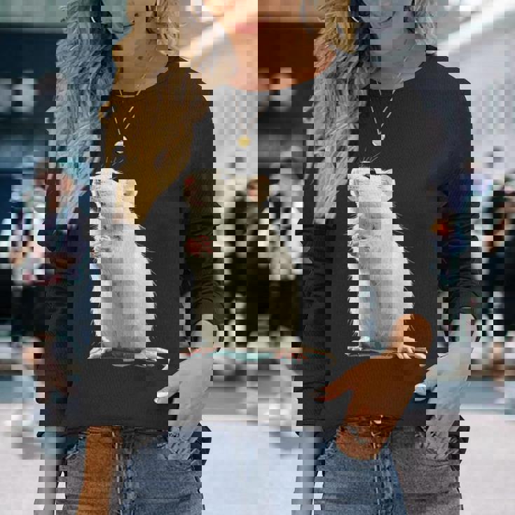 白いネズミが好きな人のための面白い見た目の白いネズミ 長袖Tシャツ 彼女への贈り物