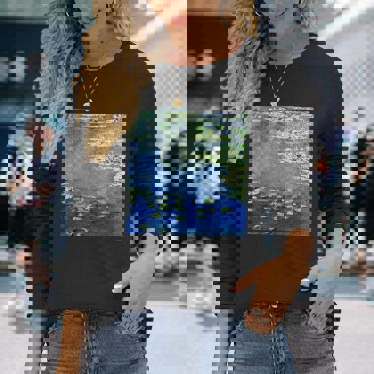 睡蓮の絵 長袖Tシャツ 彼女への贈り物