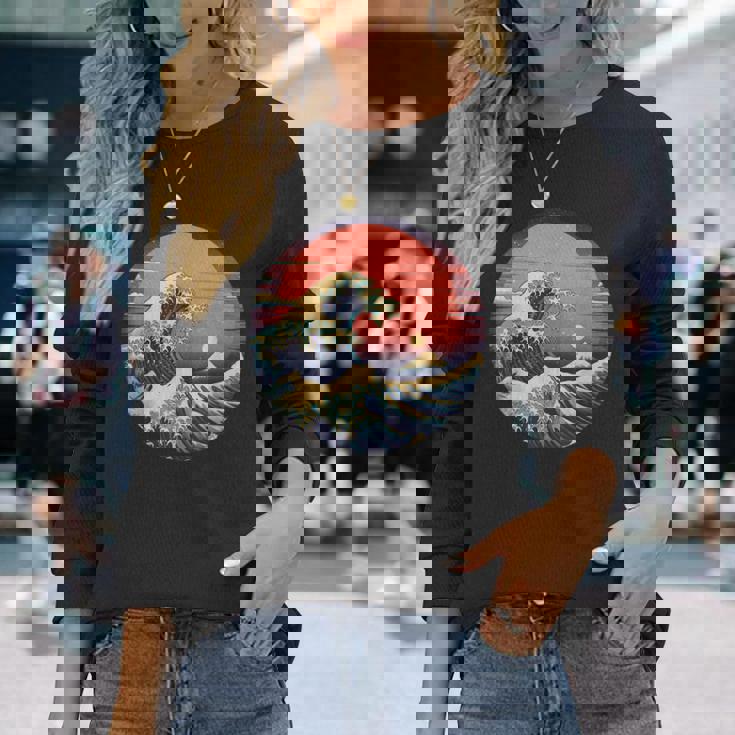 神奈川沖浪裏 葛飾北斎の 冨嶽三十六景 神奈川沖浪裏 富士山 レトロ ヴェイパーウェイヴ 長袖Tシャツ 彼女への贈り物