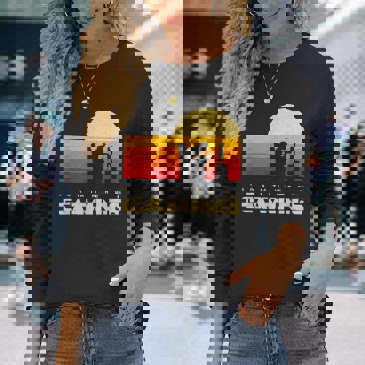 私はむしろゲームをしたい 長袖Tシャツ 彼女への贈り物