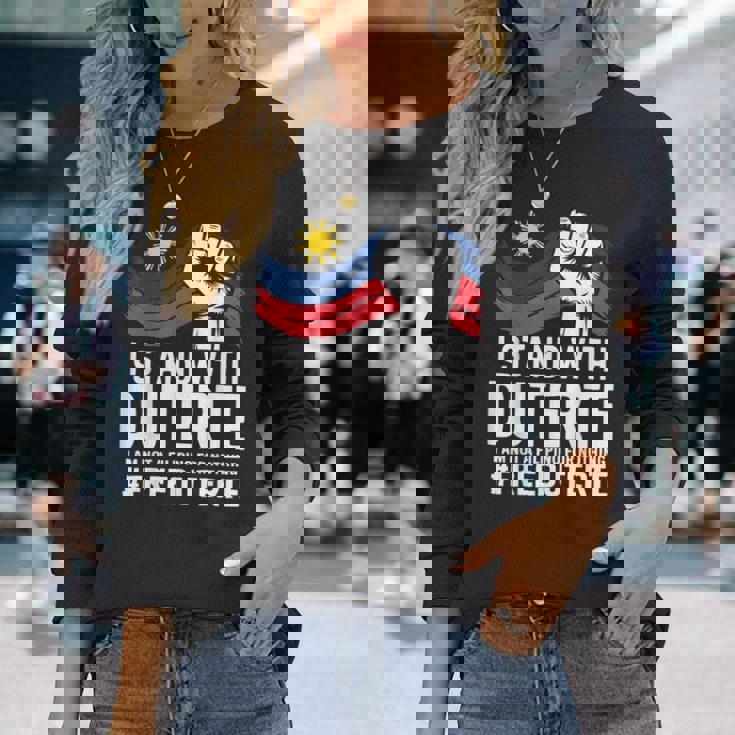 私はドゥテルテを支持します。私は何の理由もなくフィリピン人ではありません-無料prrd 長袖Tシャツ 彼女への贈り物